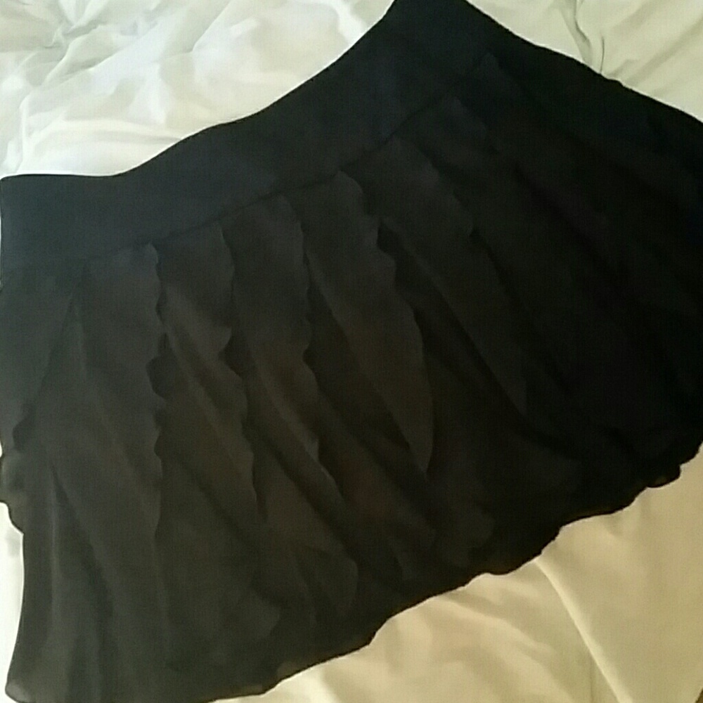 Inc  mini ruffled skirt